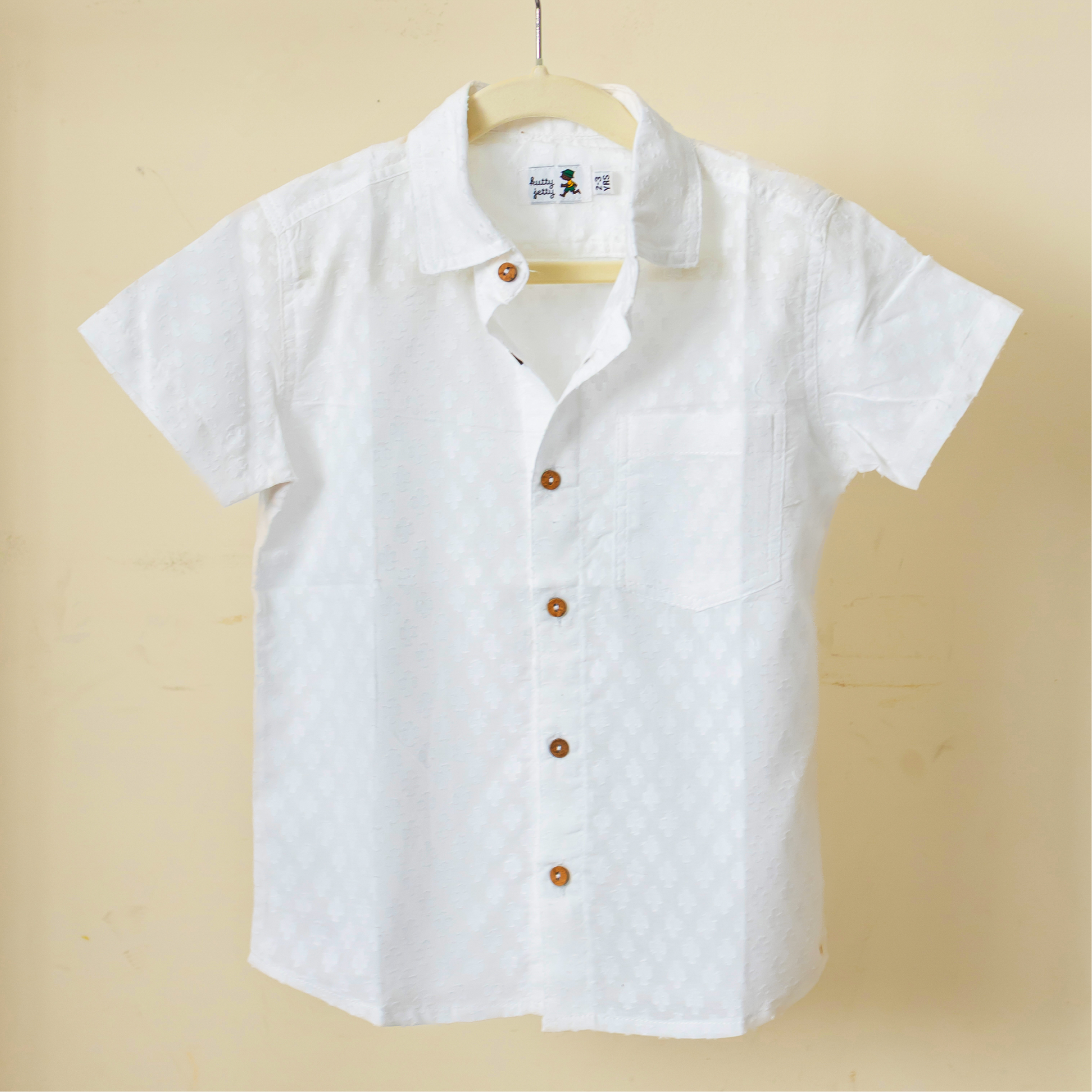 White Hakoba